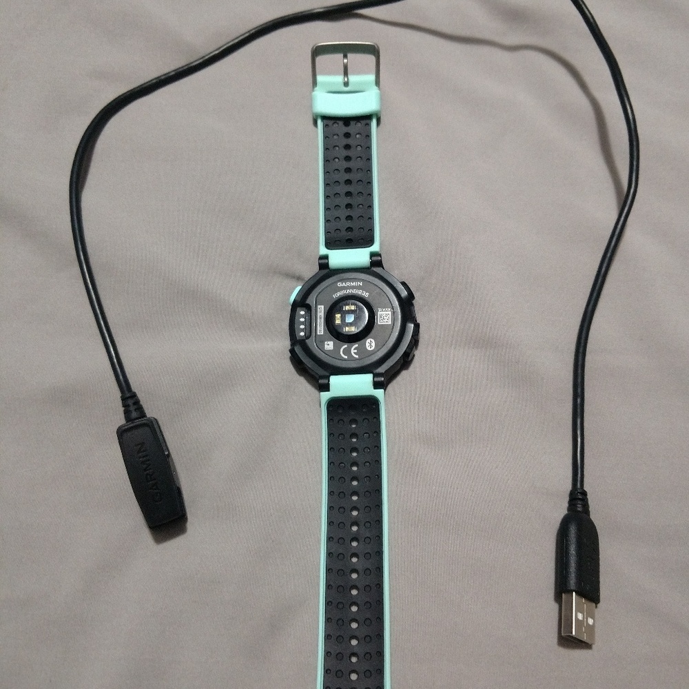 Garmin Forerunner 235 - Picture 3 of 3